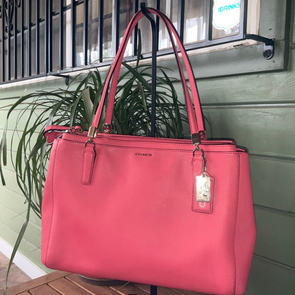 Coach 1941 Madison Mini Christie Carryall handbag, EUC, Pink Ruby